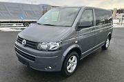 Volkswagen Transporter T5 Caravelle 2.0 TDI.