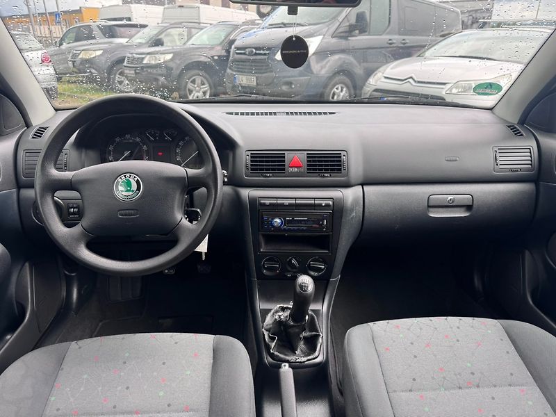 Škoda Octavia (2003) 1,6 SR 75 KW 2 MAJ STK KM - fotka 24 z 42