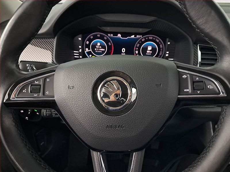 Škoda Kodiaq (2022) 2.0 TSI 4x4 - fotka 16 z 17