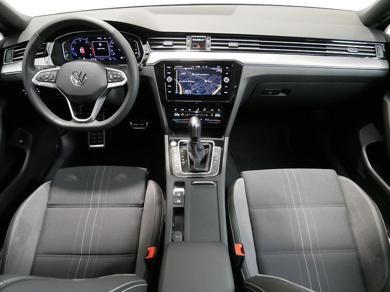 Volkswagen Passat - fotka 5 z 24