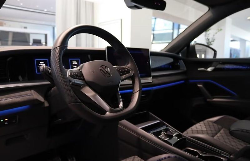 Volkswagen Tayron 2.0 TDI 4M 7 míst Pano. Taž.   - fotka 5 z 17