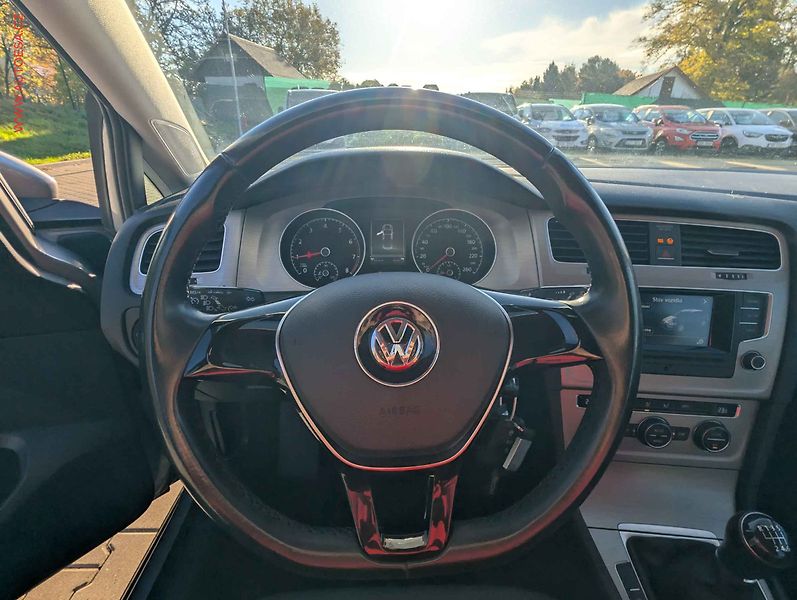 Volkswagen Golf (2016) 1.2 TSi, 2.maj,ČR - fotka 14 z 18