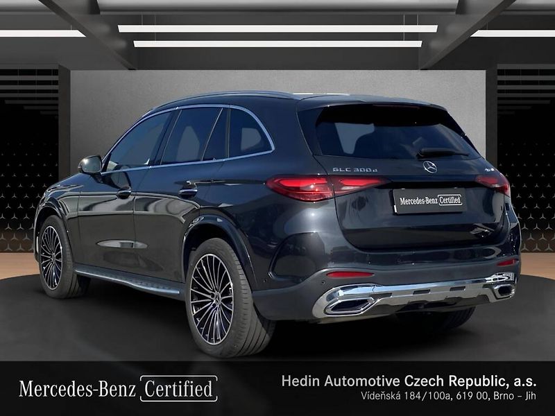 Mercedes-Benz GLC (2021) 300 d 4M AMG - fotka 3 z 29