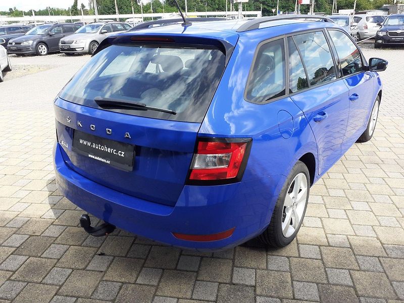Škoda Fabia (2019) III Kombi 1.0 TSi Ambiente - fotka 4 z 32
