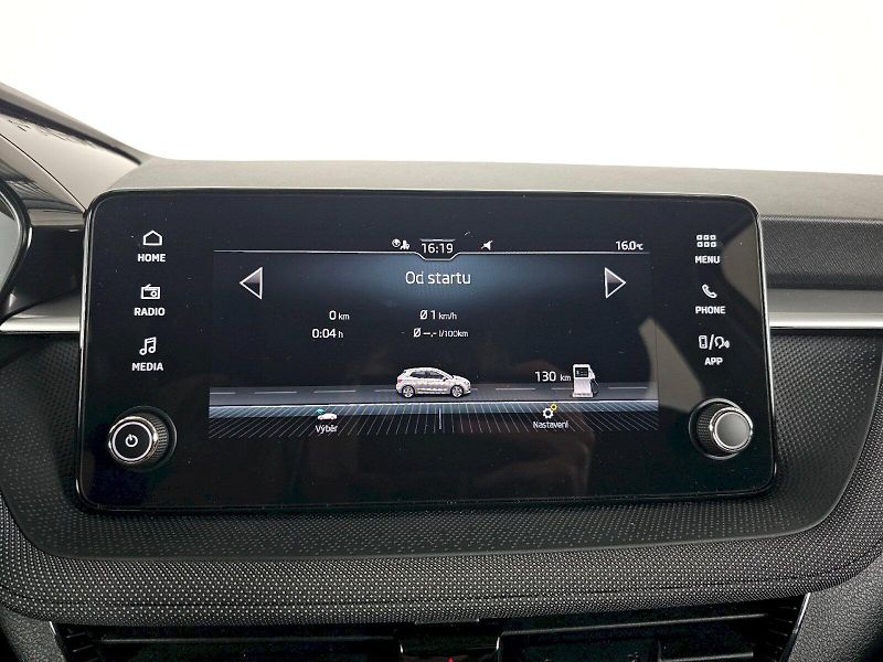 Škoda Fabia (2024) 1.0TSi 70kW SELECTION - fotka 16 z 31
