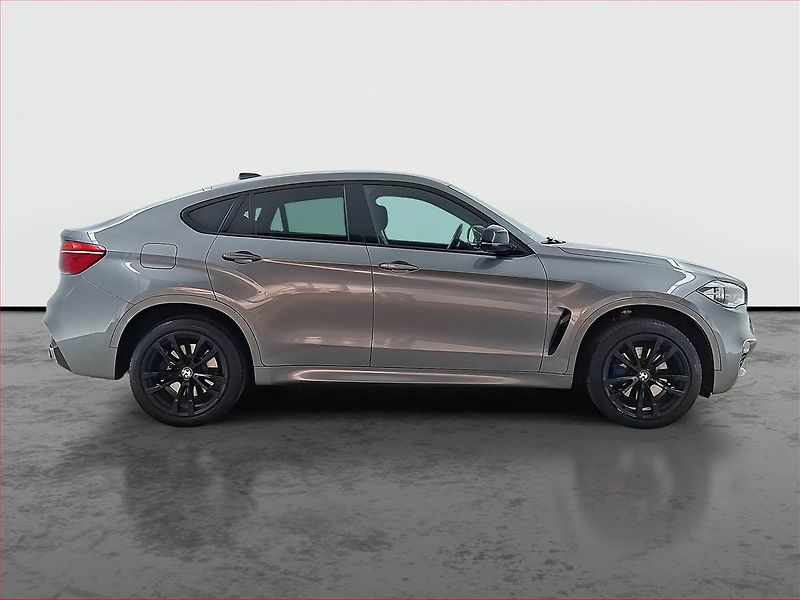 BMW X6 (2016) M Paket xDrive40d - fotka 6 z 24