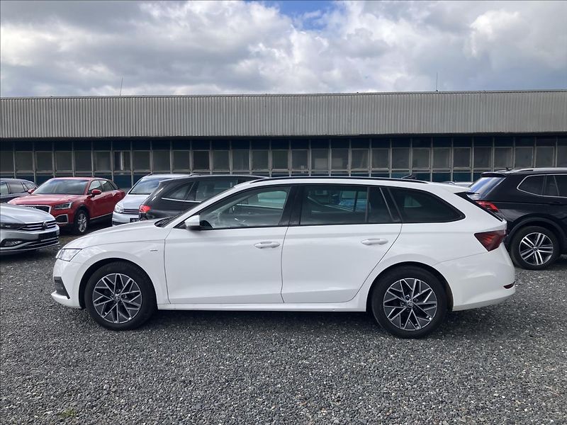Škoda Octavia 2,0 TAŽNÉ,MATRIX-BEAM,COLUMBUS - fotka 2 z 40