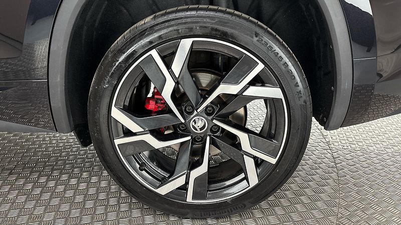Škoda Kodiaq 2.0 TSI DSG 4x4 RS - fotka 19 z 30