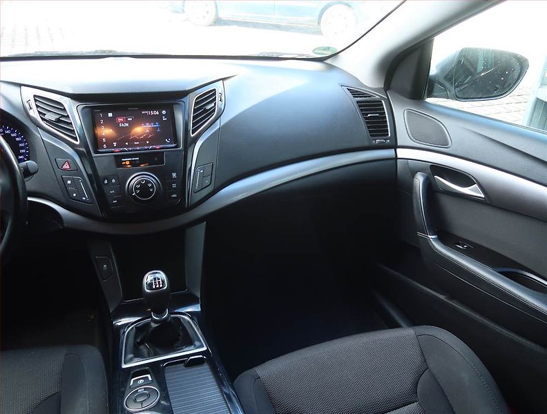 Hyundai i40 (2013) 1.7 CRDi, Tempomat - fotka 8 z 14