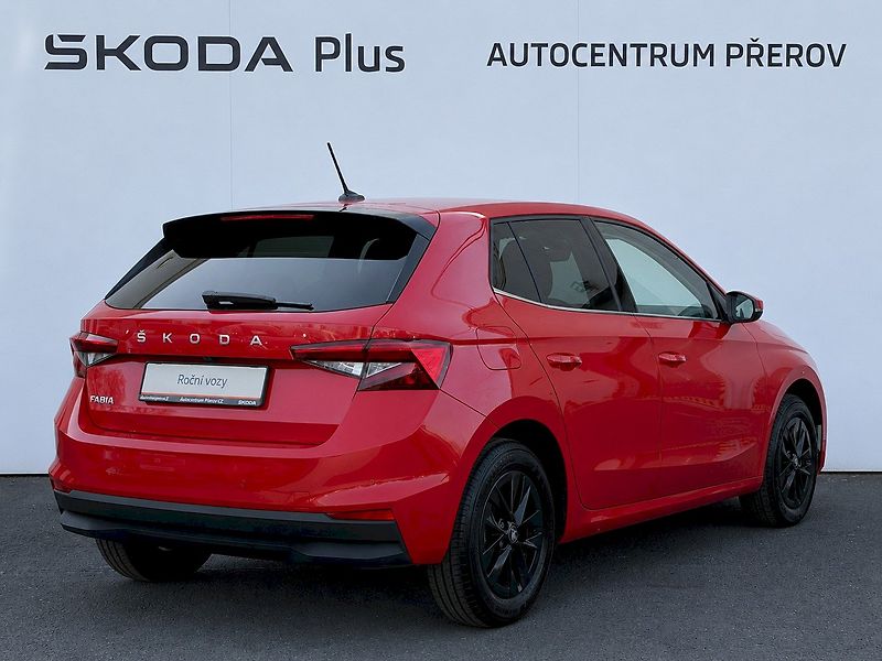 Škoda Fabia (2025) 1.0 TSI 85kW DSG Top Selection - fotka 2 z 35