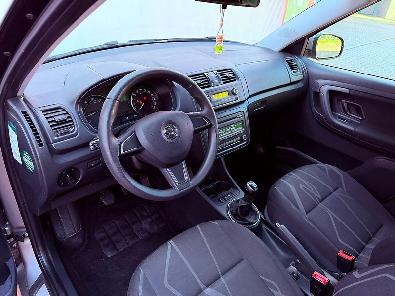 Škoda Fabia 1.2 TSi Fresh - fotka 13 z 24