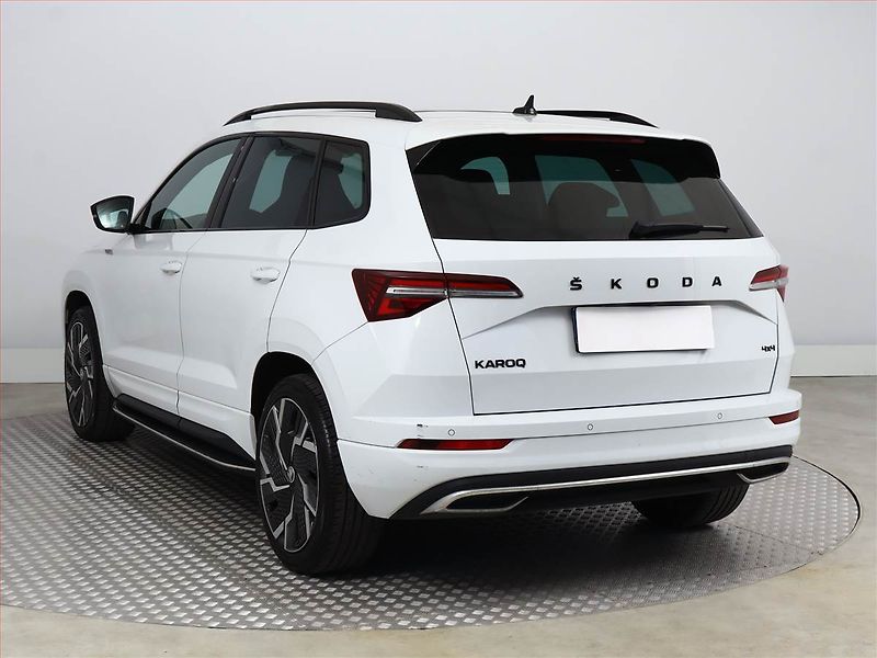 Škoda Karoq (2022) Sportline 2.0 TSI - fotka 4 z 22