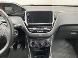 Peugeot 2008 (2018) 1.2PT, ČR, Active, TZ - náhled 12