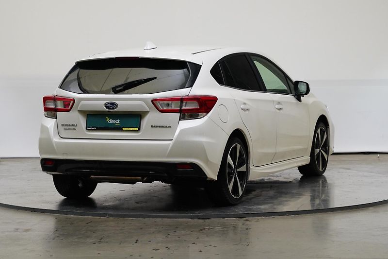 Subaru Impreza - fotka 2 z 6