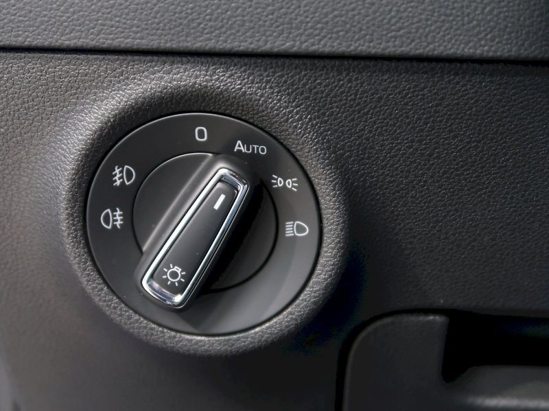 Škoda Karoq (2022) STYLE 1.5TSI 110KW TAŽNÉ - fotka 38 z 44