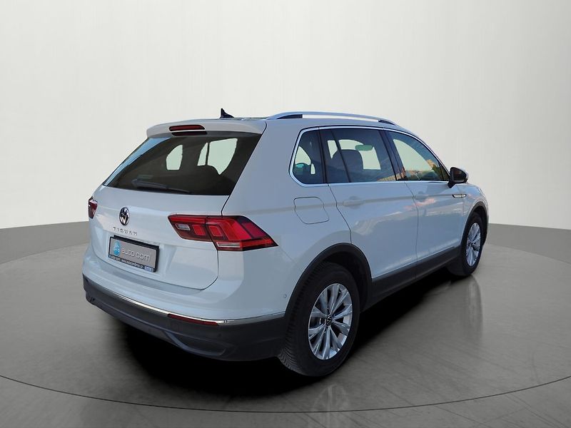 Volkswagen Tiguan (2023) 2.0TDI DSG Virtual Navi ACC - fotka 4 z 34