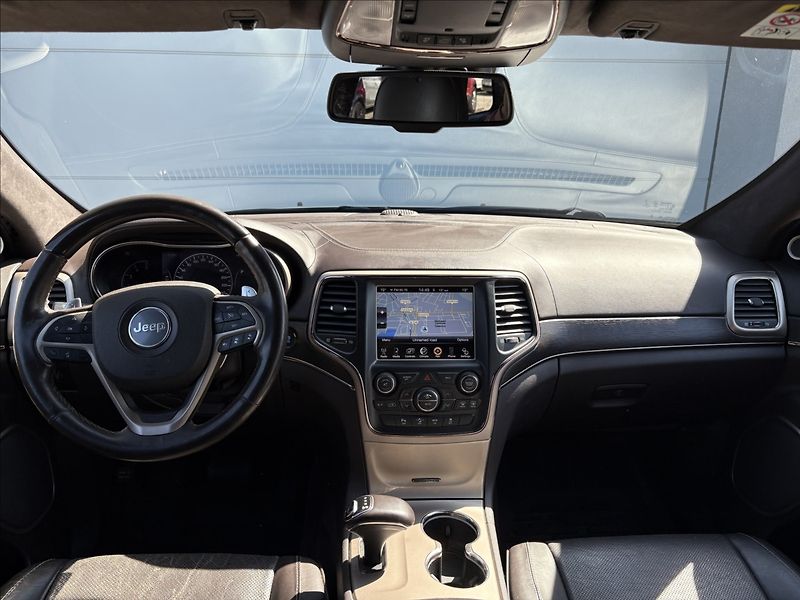 Jeep Grand Cherokee 3,0 CRD 184KW SUMMIT ČR.1.MAJ. - fotka 7 z 38