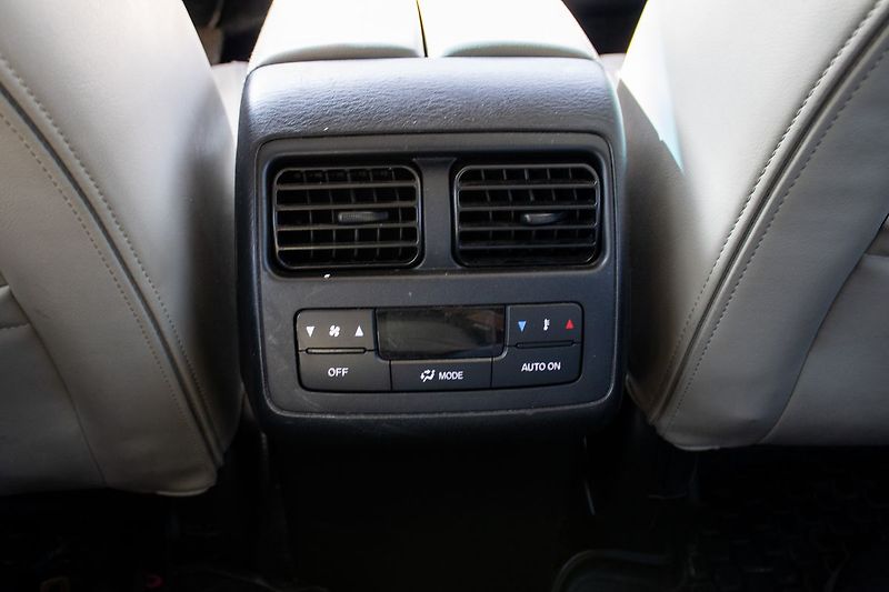 Mazda CX-9 - fotka 24 z 29