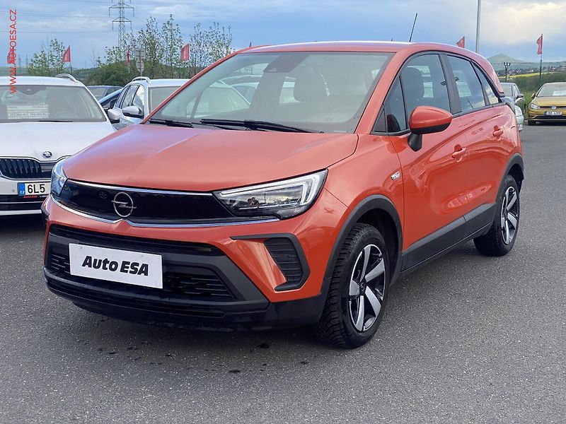 Opel Crossland (2021) 1.2T, 1.maj,ČR, LED, park - fotka 3 z 15
