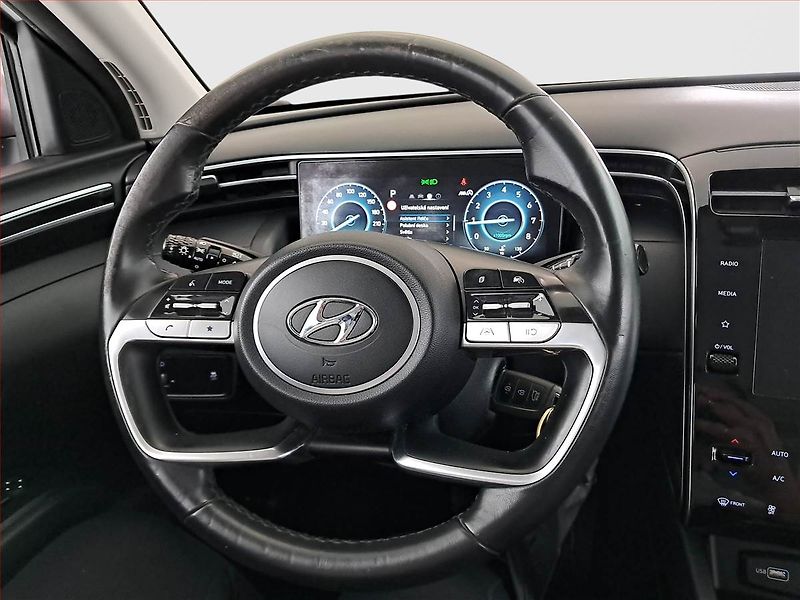 Hyundai Tucson (2022) 1.6 T-GDI, Automat, Serv.kniha - fotka 19 z 19
