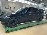 Tesla Model Y (2023) Long Range AWD - náhled 3