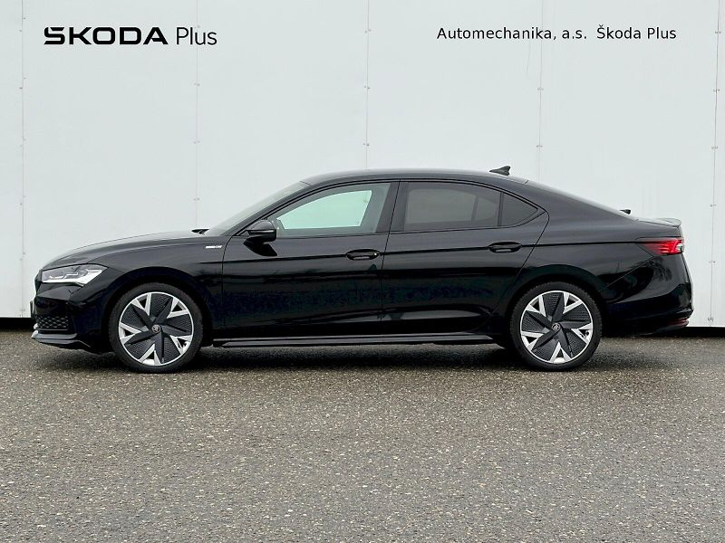 Škoda Superb (2025) DSG 4x4 / 2.0 TDI / 142 kW  / - fotka 3 z 35