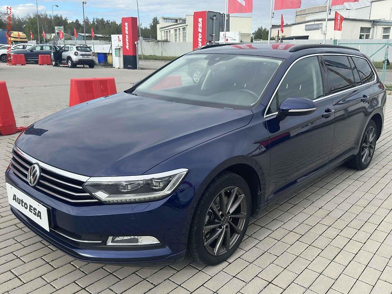 Volkswagen Passat (2019) 2.0 TDi, 2.maj, DSG, navi. - fotka 3 z 26