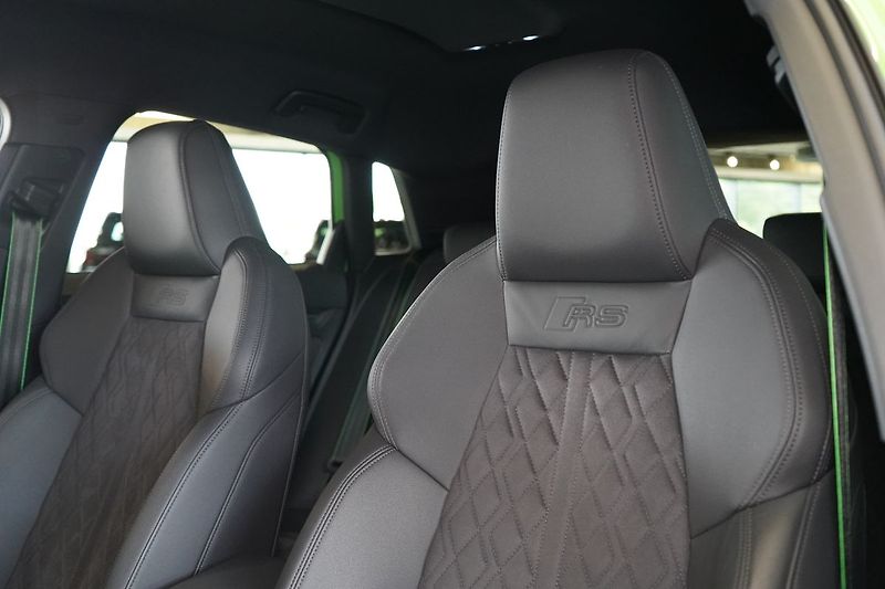 Audi RS 3 Sportback,Quattro, Matrix, B&O - fotka 19 z 44