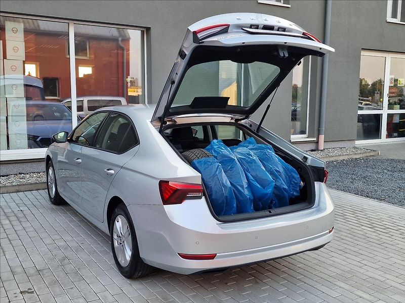 Škoda Octavia 2.0TDI DSG Ambition,ČR,1.Maj. - fotka 41 z 50