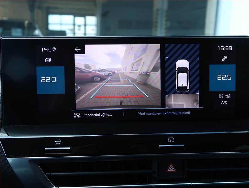 Citroën C4 (2021) 1.2 PureTech, ČR,1.maj - fotka 18 z 18