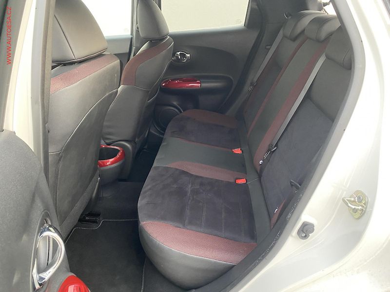 Nissan Juke (2017) 1.2 DiG-T, N-Connecta - fotka 10 z 18