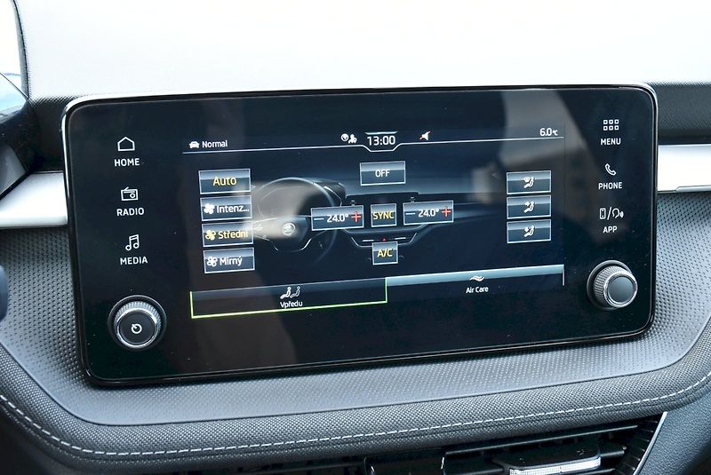 Škoda Fabia (2024) Top Selection 1.0 TSI 85kW - fotka 21 z 33