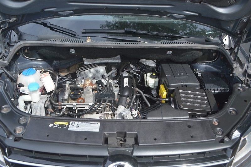 Volkswagen Touran - fotka 20 z 21