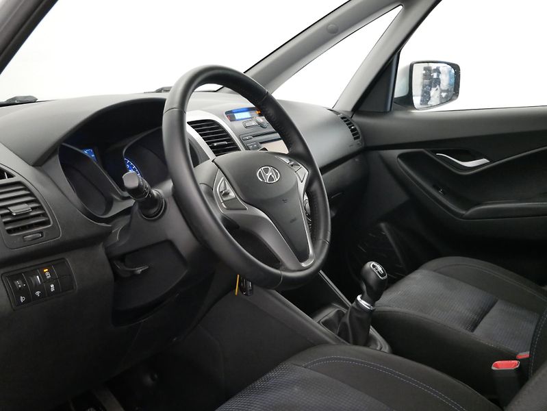 Hyundai ix20 - fotka 14 z 23
