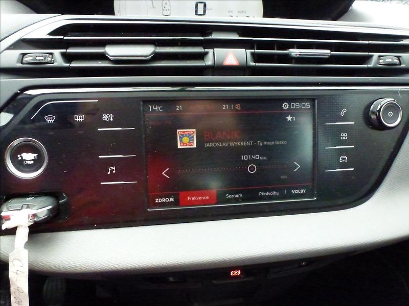 Citroën C4 Picasso 1,2 PureTech 110 MAN  SpaceTou - fotka 35 z 51