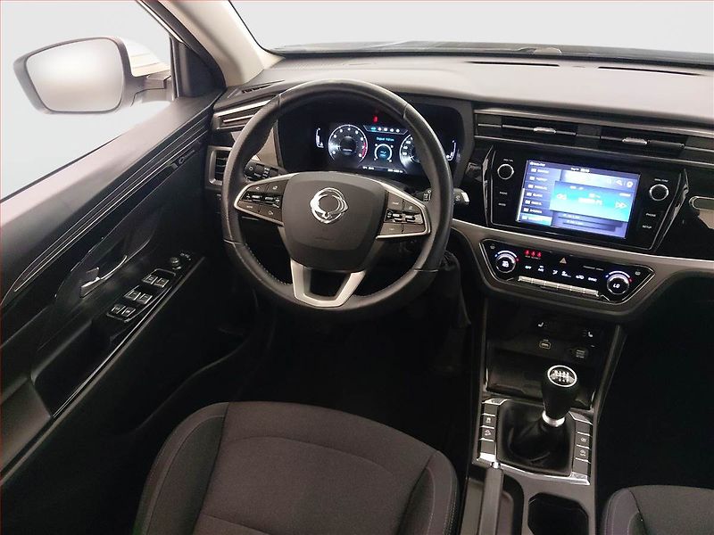 SsangYong Korando (2023) Style Plus 1.5 T-GDI, ČR,1.maj - fotka 7 z 17