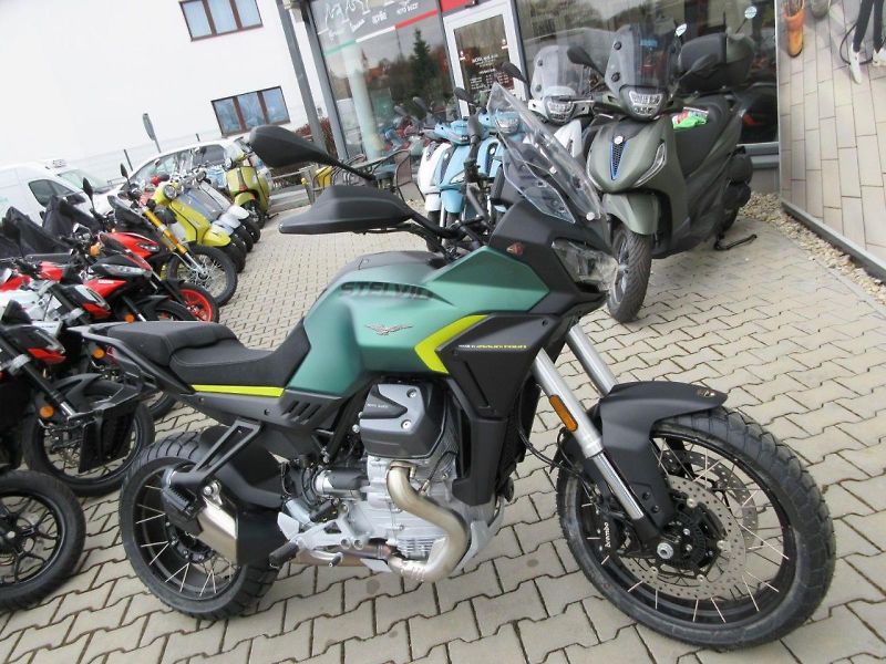 Moto Guzzi (2026) Stelvio A. R. A. S. e5+ - fotka 3 z 15