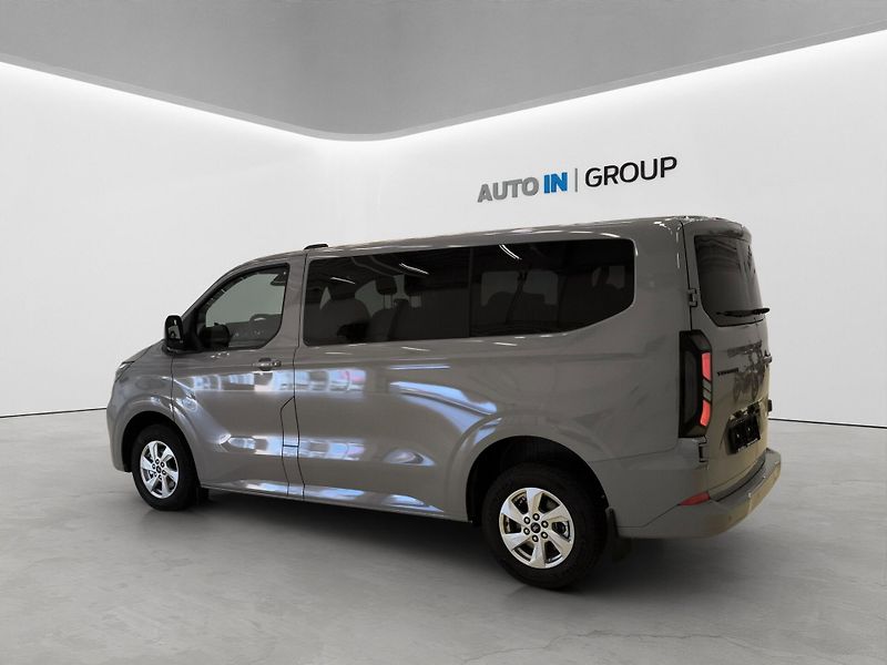 Ford Transit Custom (2026) kombi 2.0 TDI L2 Limited 100kW - fotka 4 z 19