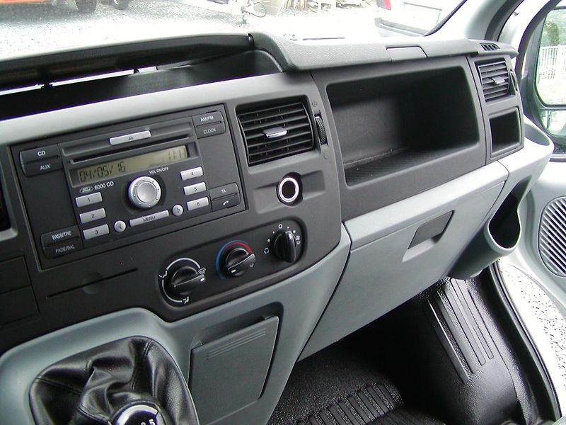 Ford Transit (2011) 2.2TDCi, 6MÍST, 350L,196TIS.KM - fotka 17 z 50