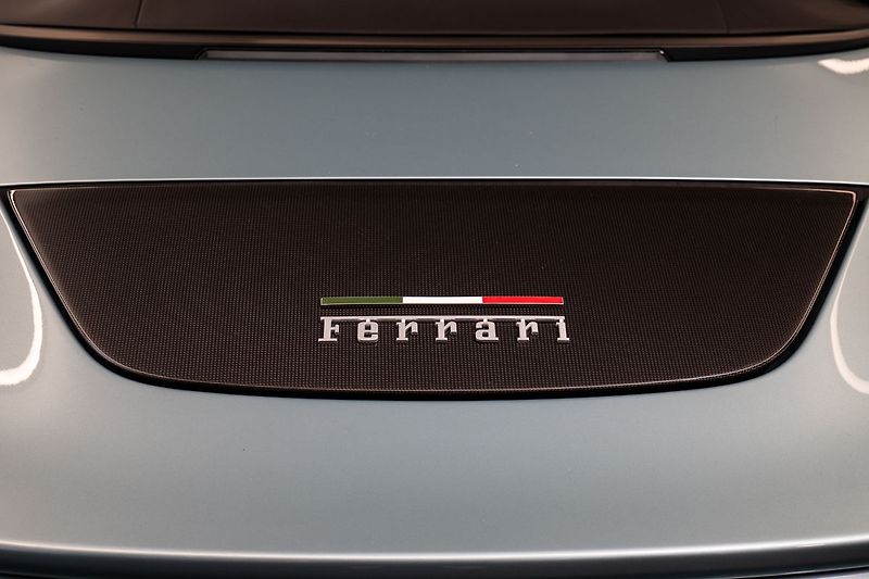 Ferrari Roma Spider Carbon/JBL/360/LED - fotka 25 z 26