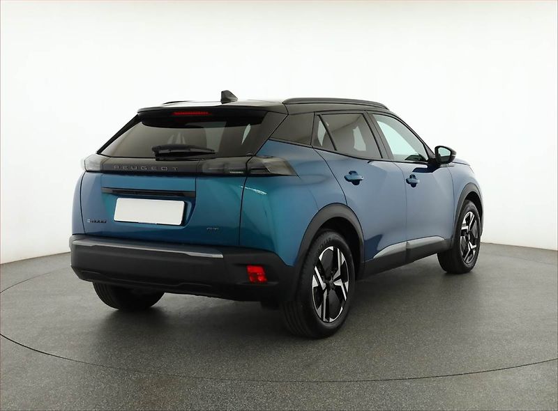 Peugeot 2008 (2025) 54 kWh, SoH 98%, digi klima - fotka 5 z 20