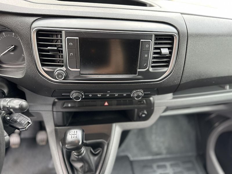 Opel Vivaro 2.0CDTi-106KW-DPH-8.MÍST-KLIMA - fotka 16 z 18