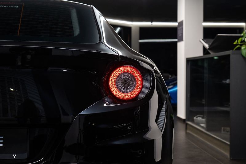 Ferrari FF V12 - fotka 20 z 20