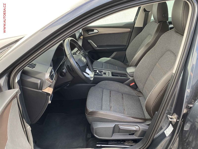 Seat Leon (2021) 2.0 TDi, Xcellence, DSG, TZ - fotka 9 z 20