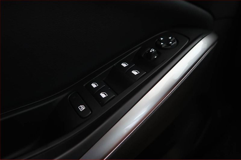Opel Grandland X (2023) 1.2 Turbo, ČR,1.maj - fotka 17 z 17
