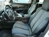 Peugeot 5008 (2019) 1.5 HDi, 1.maj,ČR, Allure - náhled 9