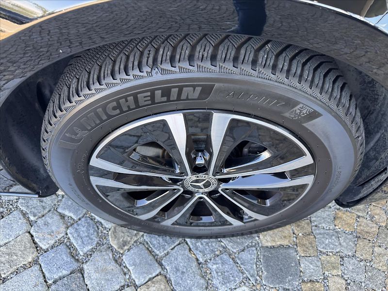 Mercedes-Benz Třídy A 200d Progressive - fotka 25 z 26