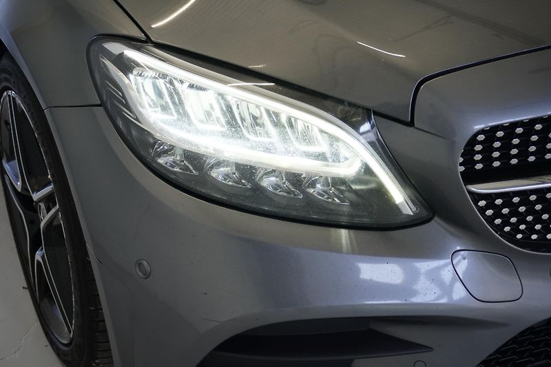 Mercedes-Benz Třídy C (2019) C300 2,0D AMG-LINE AUTOMAT - fotka 10 z 27