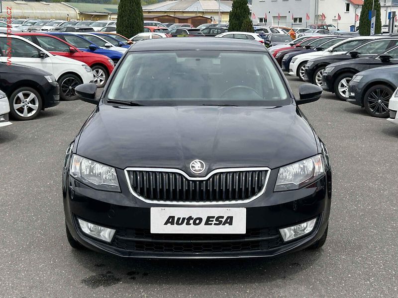 Škoda Octavia (2013) 1.2 TSI, ČR, AC, výhřev sed - fotka 2 z 15