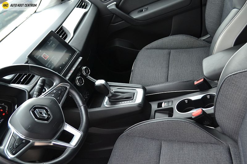 Renault Captur Intens E-TECH HYBRID 145 - fotka 20 z 45